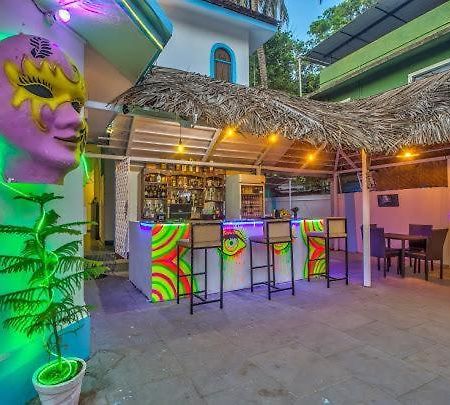 Candolim Boutique House Экстерьер фото