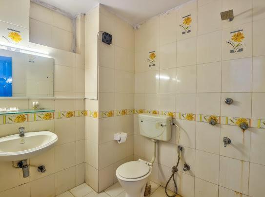 Candolim Boutique House Экстерьер фото